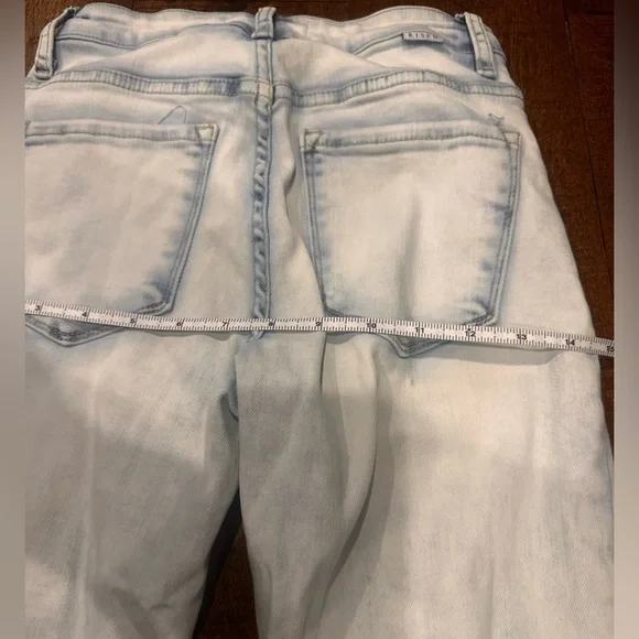 Risen Jeans - Picture 5 of 6